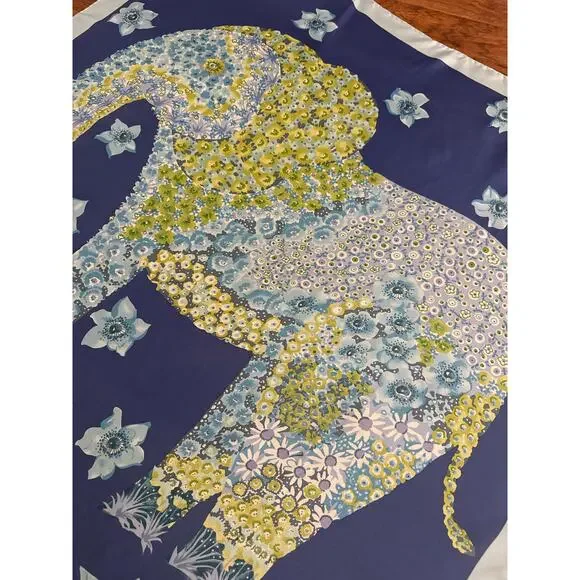 Auth. Vintage Salvatore Ferragamo 100% Silk Floral Elephant Scarf Large 88CM - Picture 3 of 7